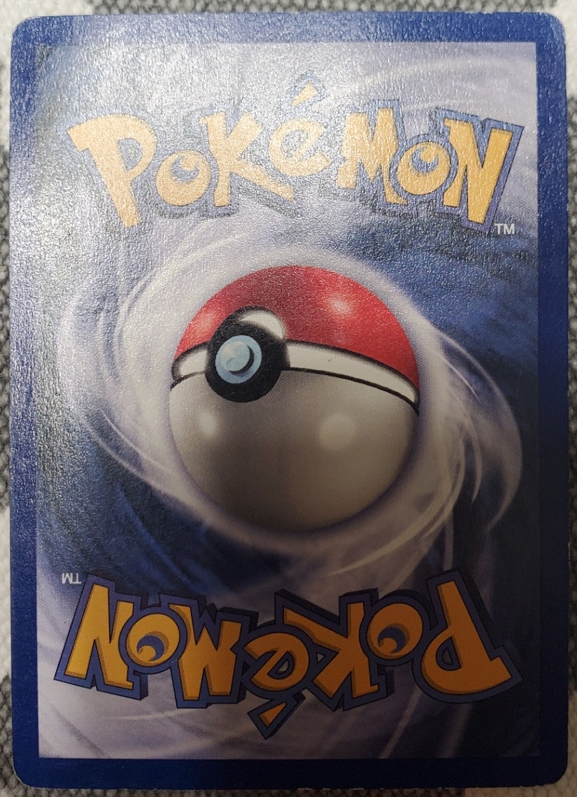 Back of 1999 Pikachu Shadowless Red Cheeks 58/102 Common